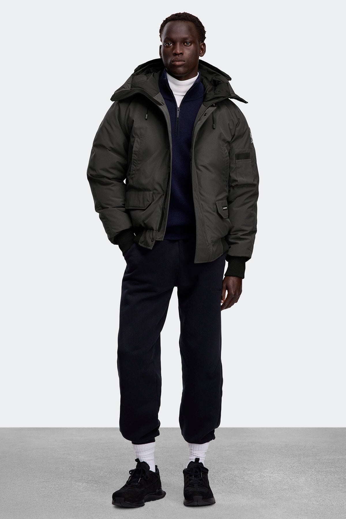 Canada Goose Chilliwack Bomber Jacket — Graphite — Full look