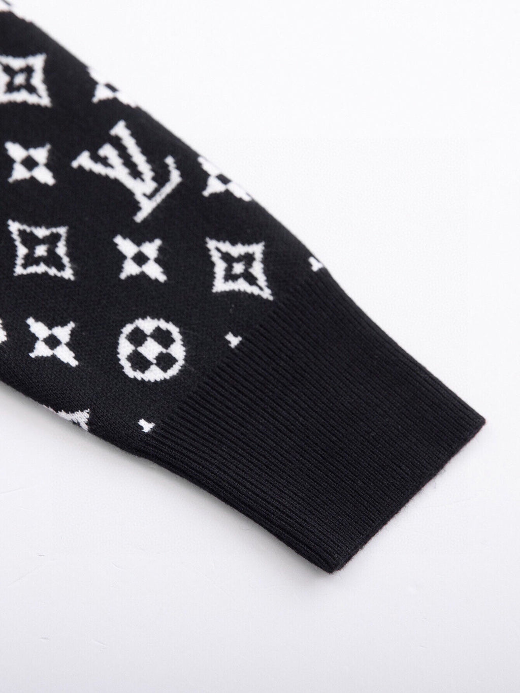 Louis Vuitton Monogram Signature Knit Sweater — Black / White — detail view