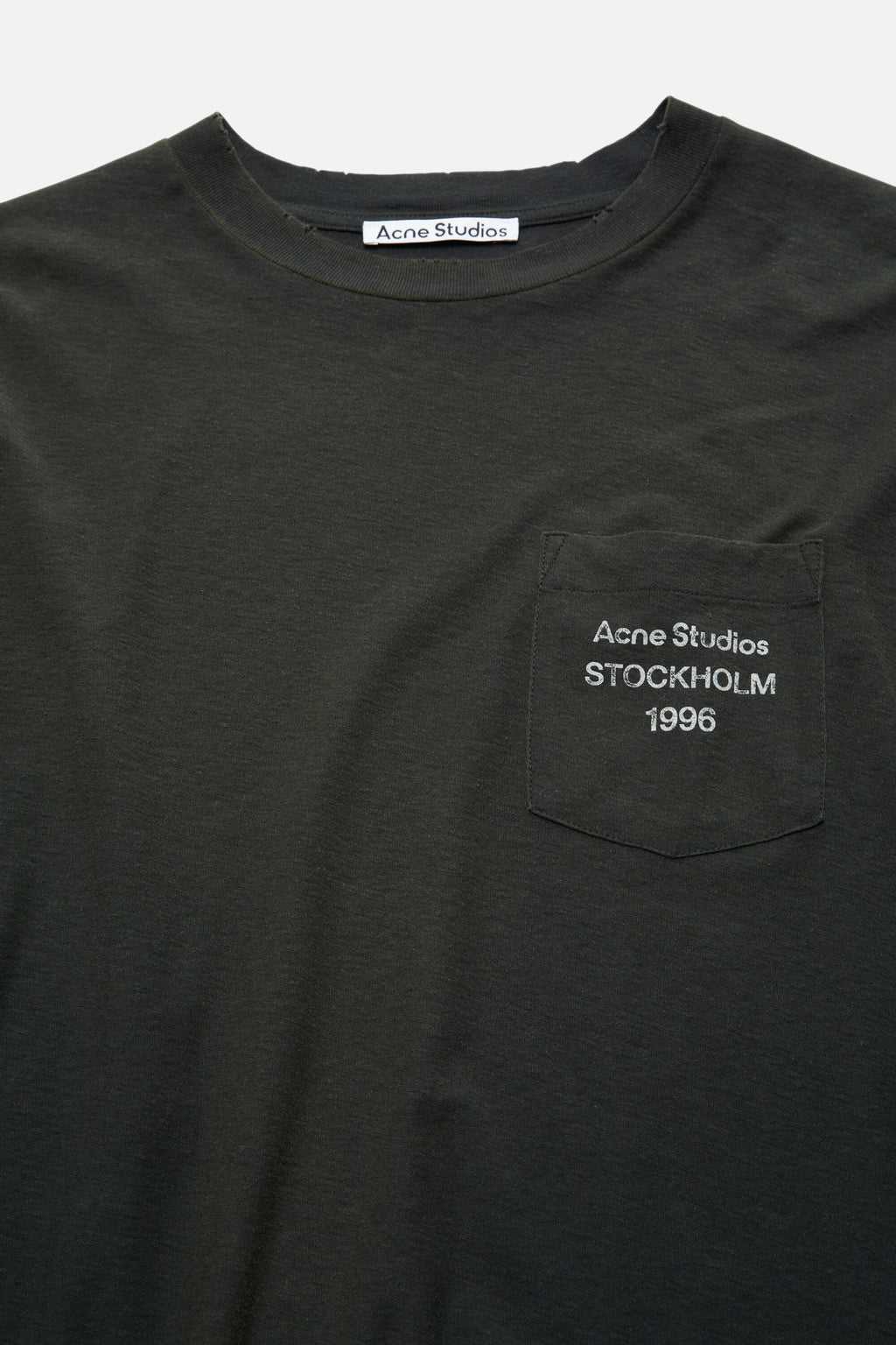 ACNE STUDIOS 1996 POCKET LONG-SLEEVE T-SHIRT — FADED BLACK — detail