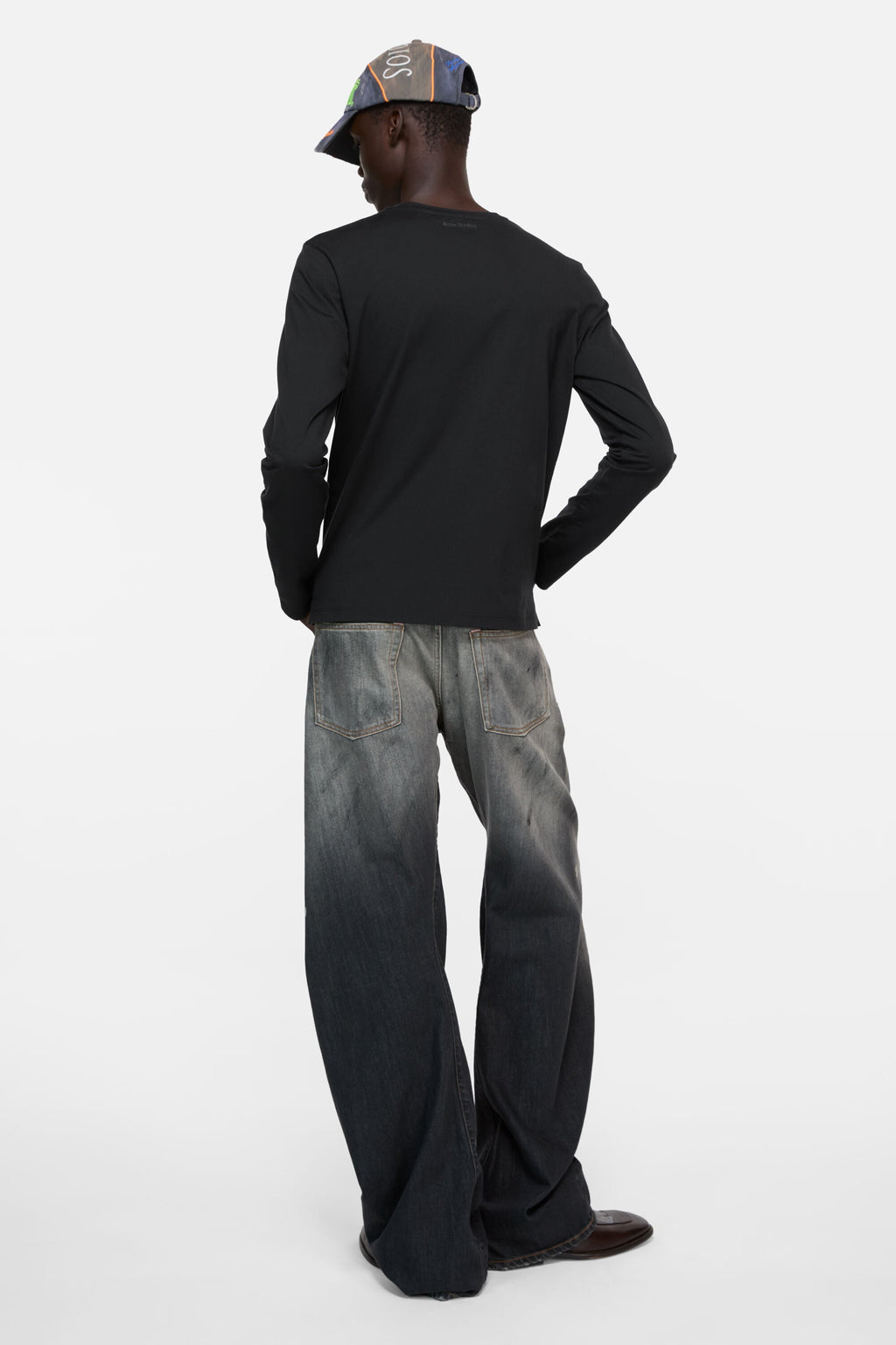 ACNE STUDIOS SEASONAL FACE LONG-SLEEVE T-SHIRT — BLACK — styled view