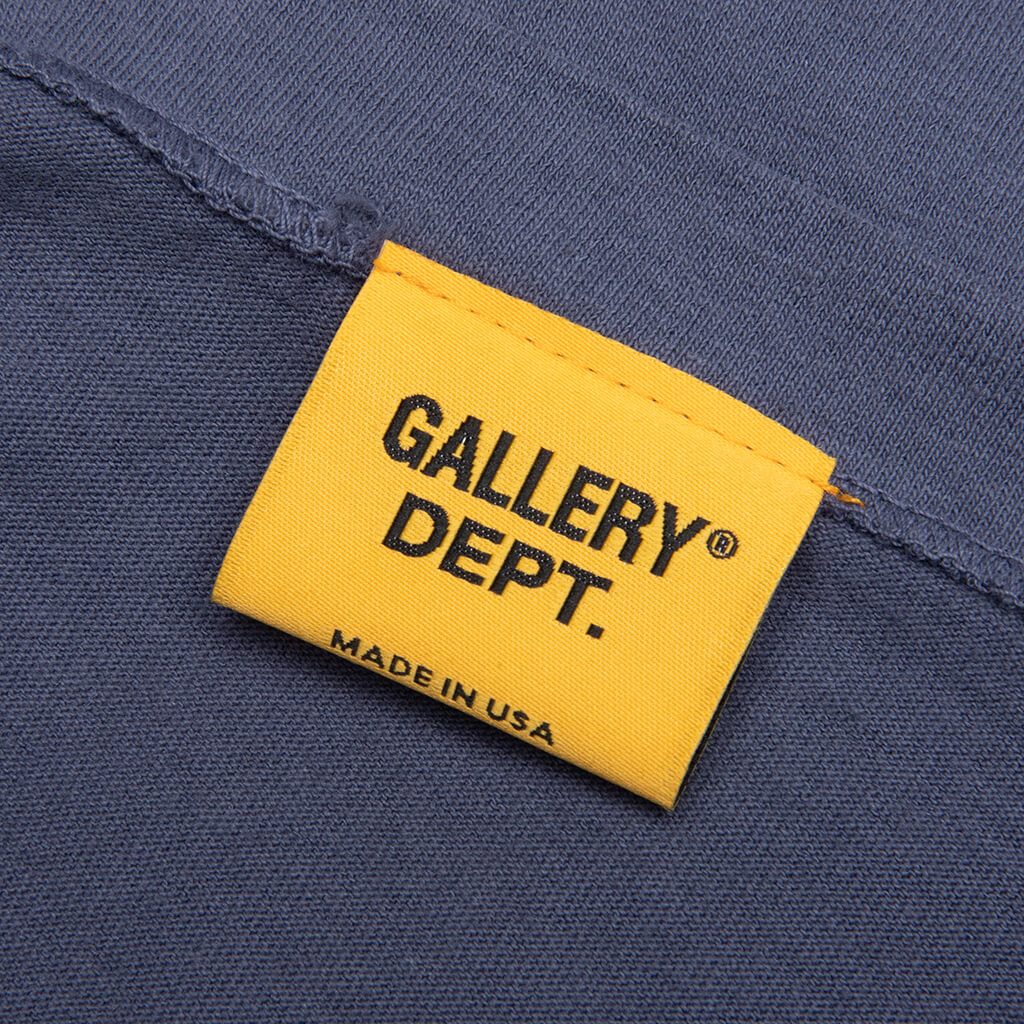 GALLERY DEPT. De La Galerie Pocket Long Sleeve — Navy — detail view