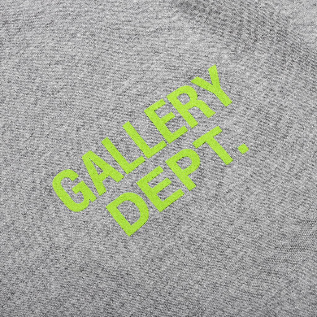GALLERY DEPT. Souvenir Long Sleeve — Heather Grey — detail view