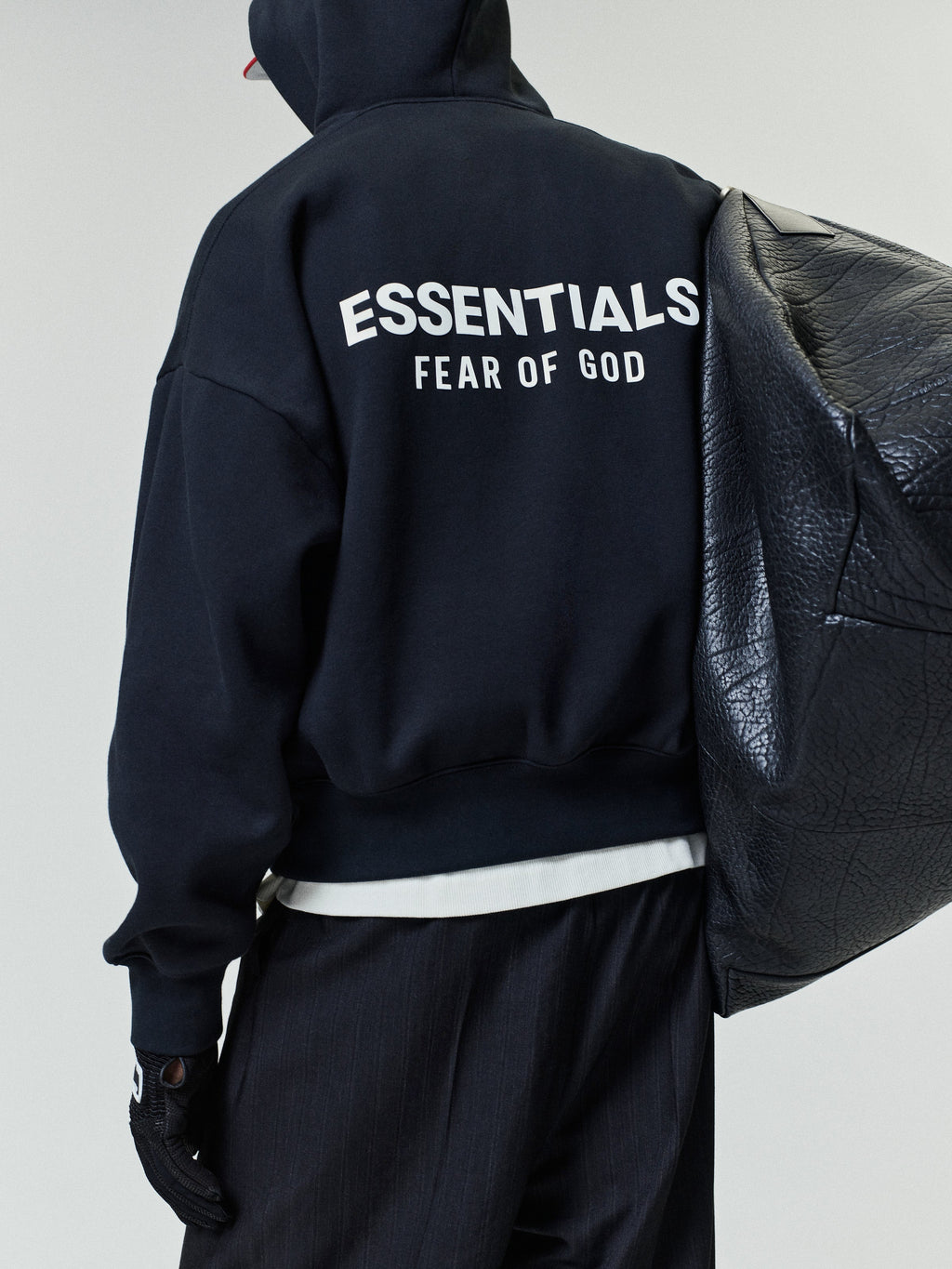 essentials ss26 classic hoodie — vintage black — product view 3