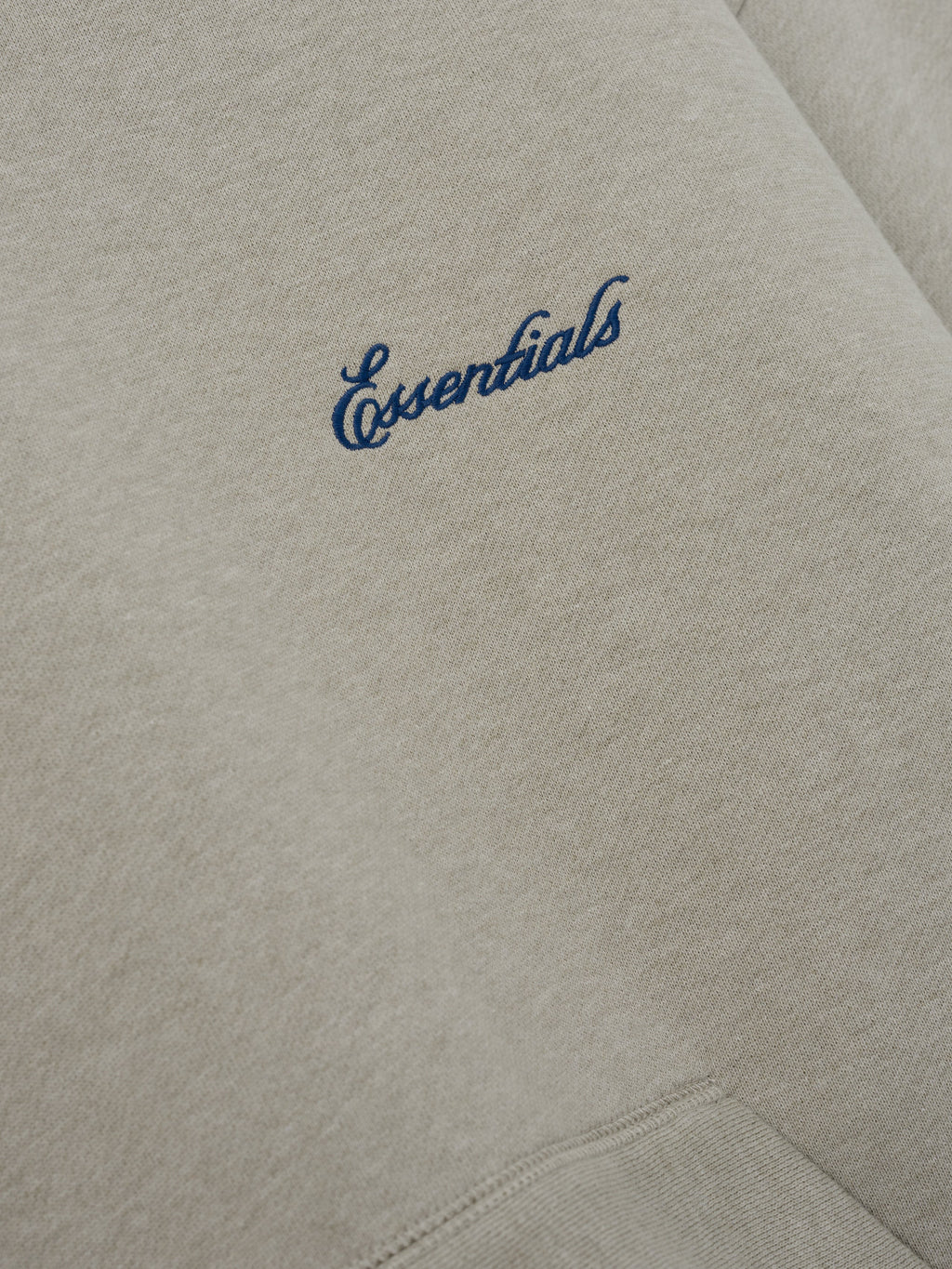 essentials fw26 signature classic hoodie — pyrite heather — product view 3